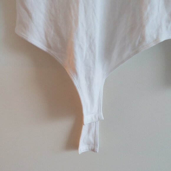 HILL HOUSE HOME The Luna Bodysuit in White Jersey Minimalist Neutral - Size S - Picture 4 of 15